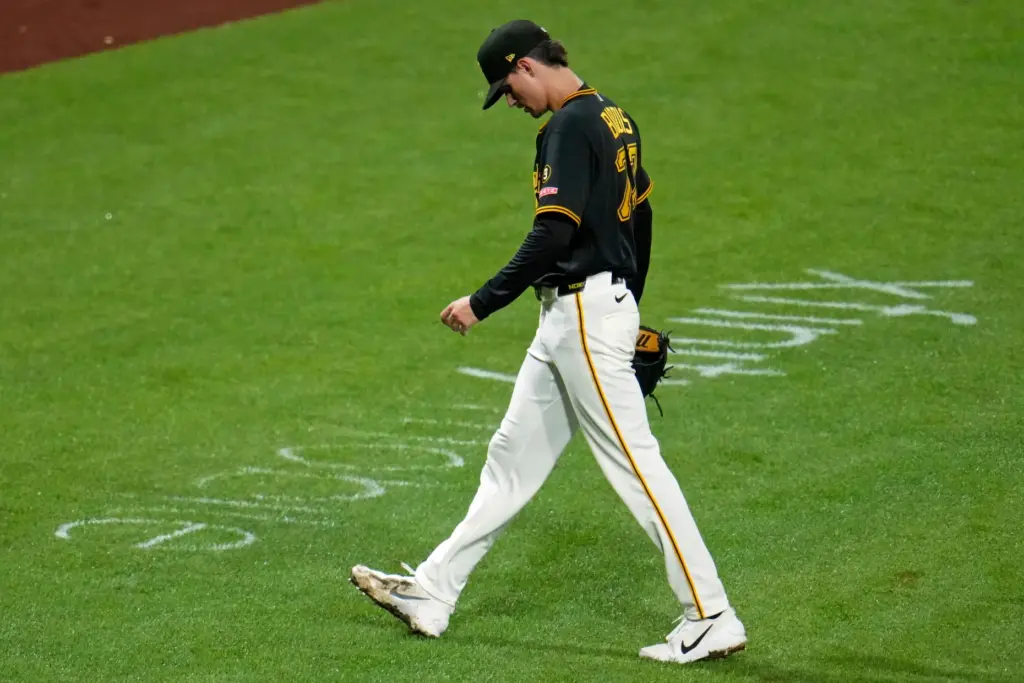 Pittsburgh Pirates relief pitcher Brandan Bidois walks to the dugout...