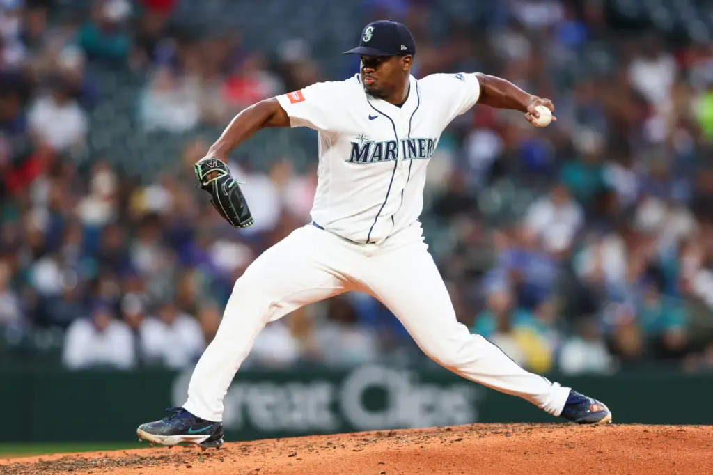 Seattle Mariners relief pitcher JosÃ© A. Ferrer throws to the...