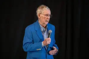 Report: Mitch McConnell was unconscious when he was hospitalized last month
