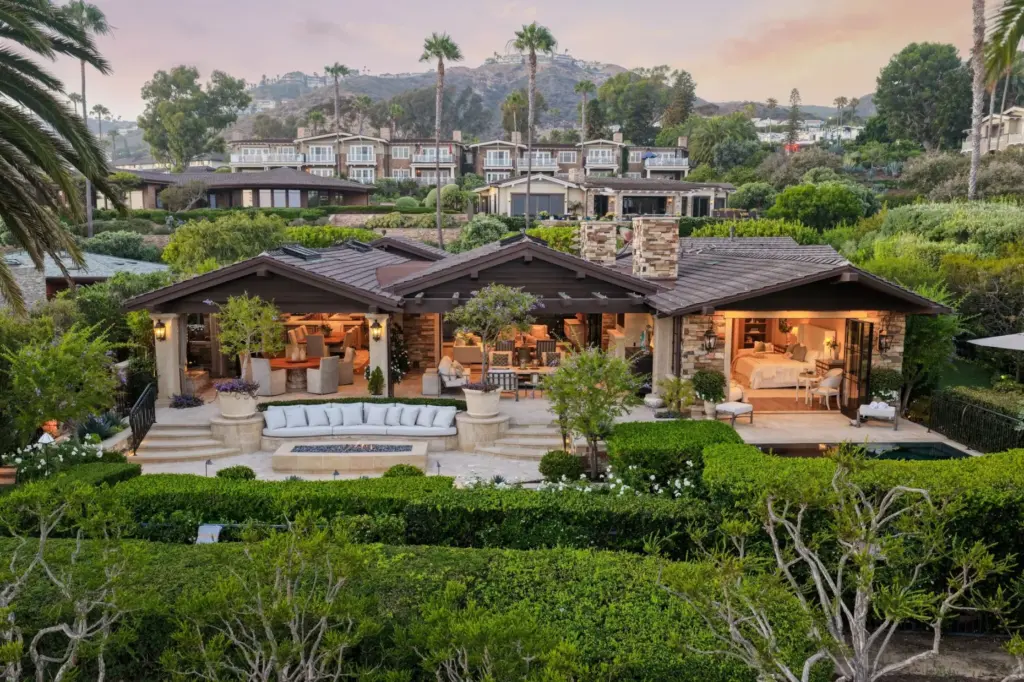 This contemporary Craftsman-style residence within the Montage Laguna Beach luxury...