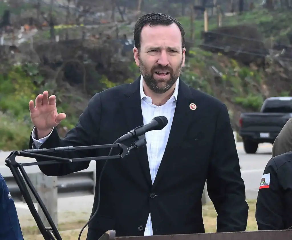 Senator Ben Allen speaks during a press conference at Will...