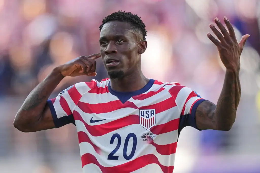 The United States’ Folarin Balogun (20) reacts after scoring his...