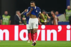 England, France disappointed to play for World Cup bronze but say they have a ‘duty’ to win