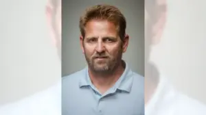Esperanza selects veteran Tommy Leach as football coach