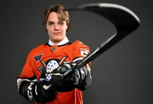 Ducks sign 1st-round pick Nikita Kelpov to 3-year, entry-level contract