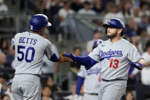 Dodgers’ Max Muncy turns around pitchers’ duel with game-changing home run