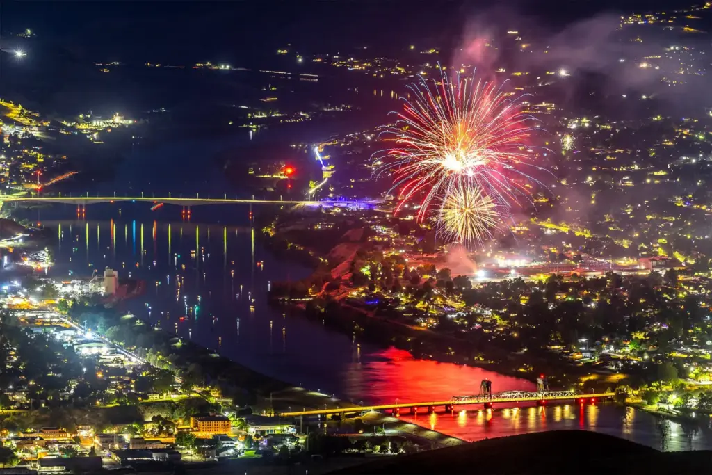 Fireworks explode over the Lewiston Clarkston Valley during the annual...