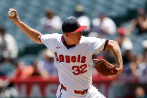 Angels edge Tigers, snap 4-game skid