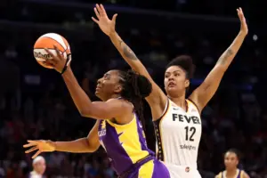 Dearica Hamby and Sparks want to maintain consistency against Chicago