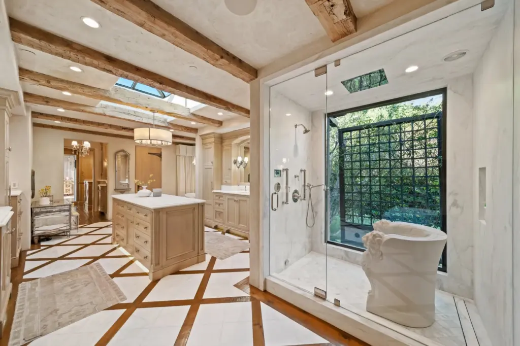 The primary bathroom. (Photo by Alisam LLC)