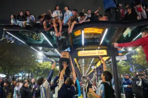 Argentines and Spaniards face divided loyalties ahead of Spain-Argentina World Cup final