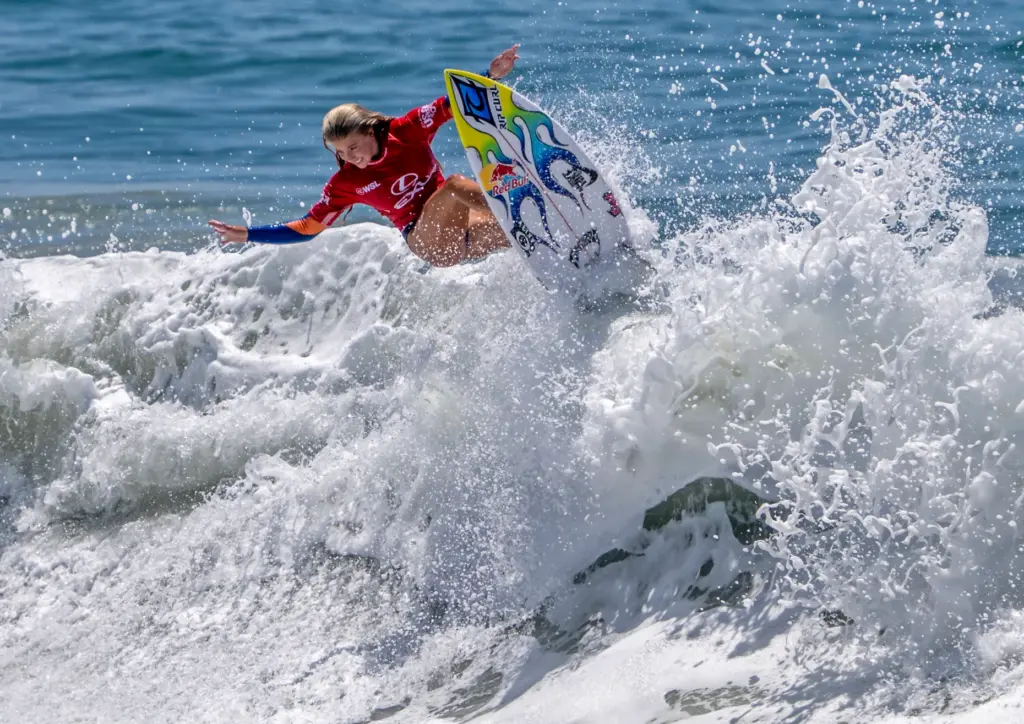 Erin Brooks of Canada, the 2025 World Surf League Rookie...