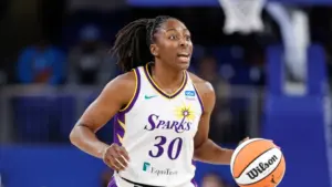 Nneka Ogwumike becomes Sparks’ career scoring leader in loss to Sky