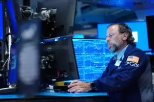 World markets, Wall Street mostly in decline on latest round of tech stock selling