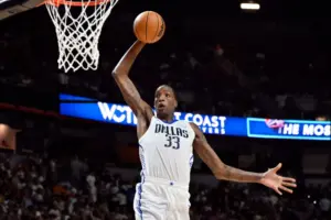 Clippers sign 7-foot-5 Jamarion Sharp to a two-way contract