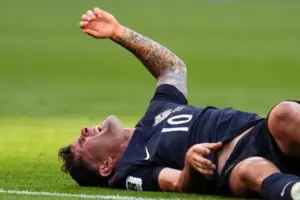 U.S. star Christian Pulisic fractured leg in World Cup loss to Belgium