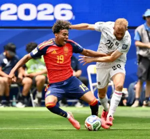 Lamine Yamal shines in Spain’s World Cup romp over Austria