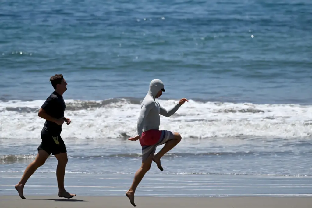 Runners are taking advantage of the cool air at Cabrillo...