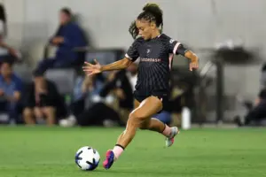 Angel City FC carries momentum into Chicago amid air quality concerns