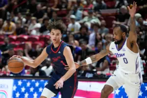 Keaton Wagler, Clippers dominate 3rd quarter to race past Jazz in Las Vegas
