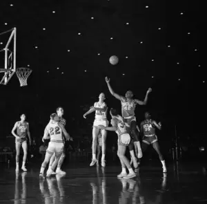 UCLA great Walt Hazzard headed to National Collegiate Basketball Hall of Fame