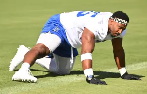Myles Garrett’s ‘aura’ on display as Rams rave about their new teammate