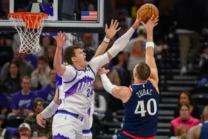 Center Walker Kessler ready to ‘run through a brick wall’ for Lakers