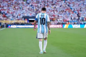 Mark Zeigler: Spain wins World Cup final against an Argentina team blinded by adulation