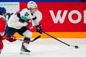 Ducks trade Sasha Pastujov to Montreal for Sean Farrell