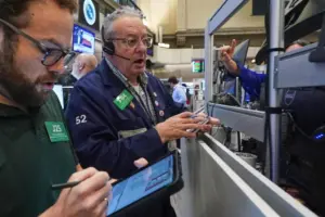 Wall Street quietly mixed as chip companies continue to lose ground following Wednesday’s sell-off