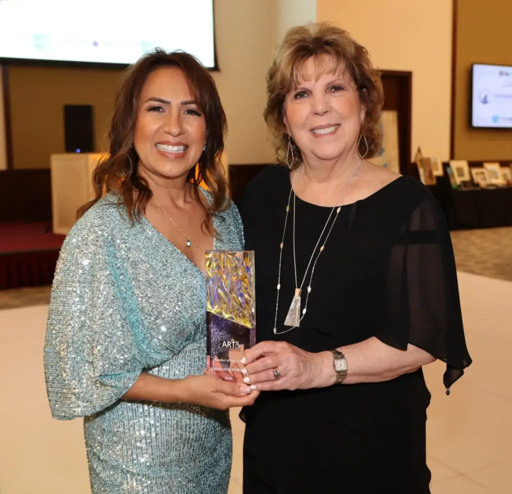 Laurie Zagon, right, founder/director of Art & Creativity for Healing,...