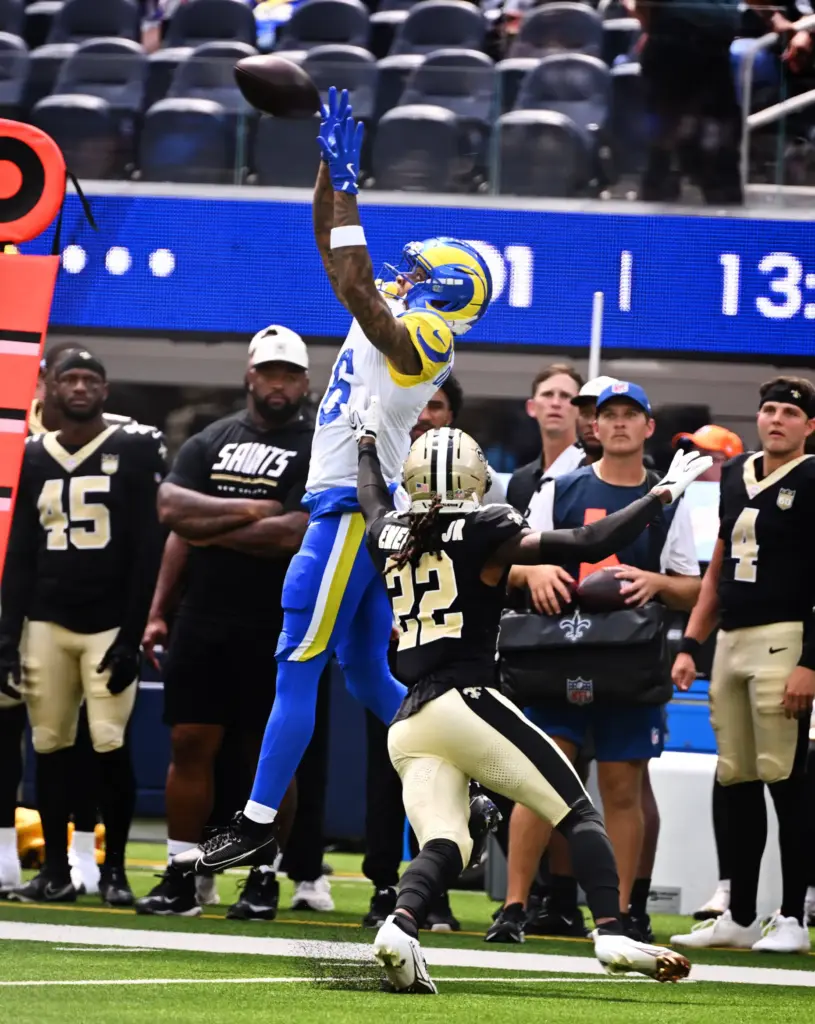 Rams wide receiver CJ Daniels (6) catches a pass over...