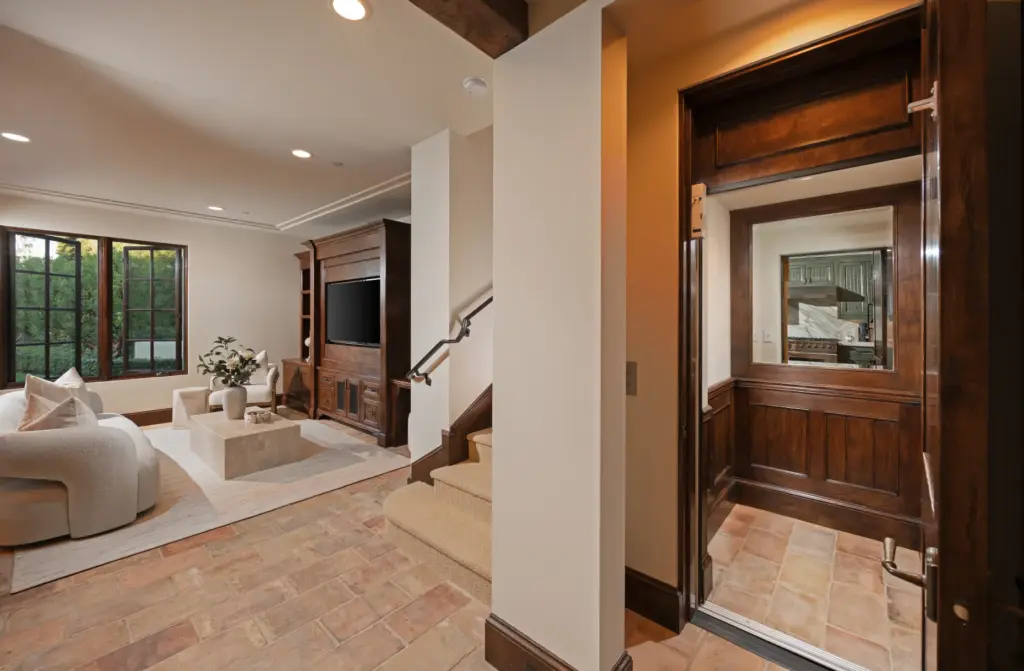 The guest house elevator. (Photo by Jon Encarnacion)