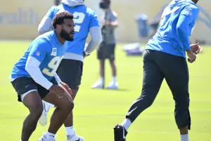 Chargers rookie Akheem Mesidor finds comfort zone in 1st camp