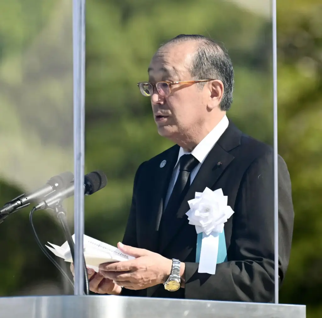 Hiroshima Mayor Kazumi Matsui reads a statement.