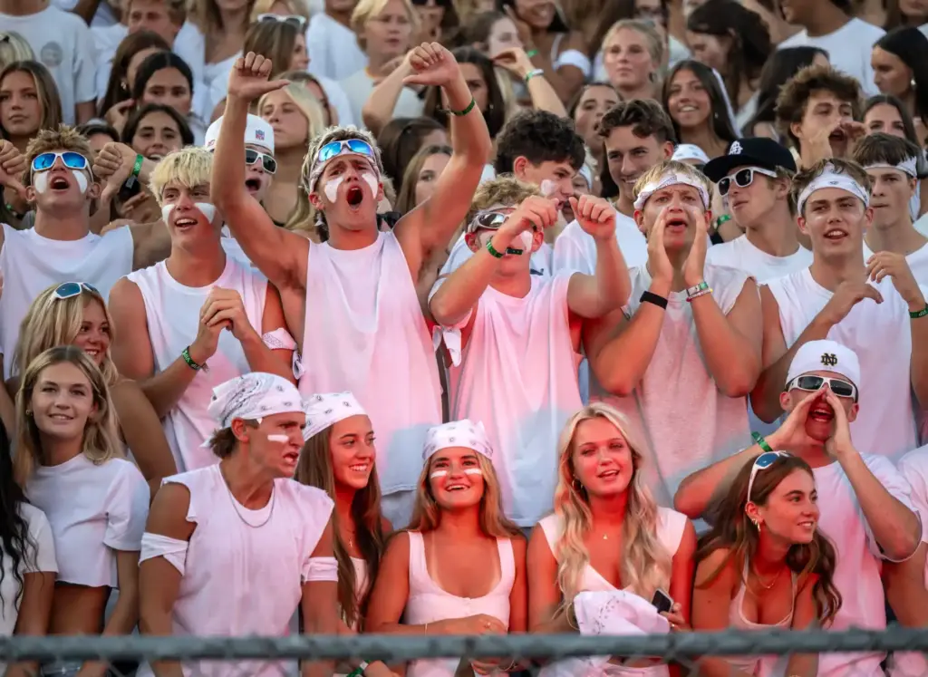 San Clemente students cheer on the Tritons during the teamâs...