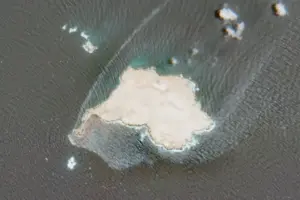 Oil spill from grounded tanker off Oman expands sharply, satellite images show