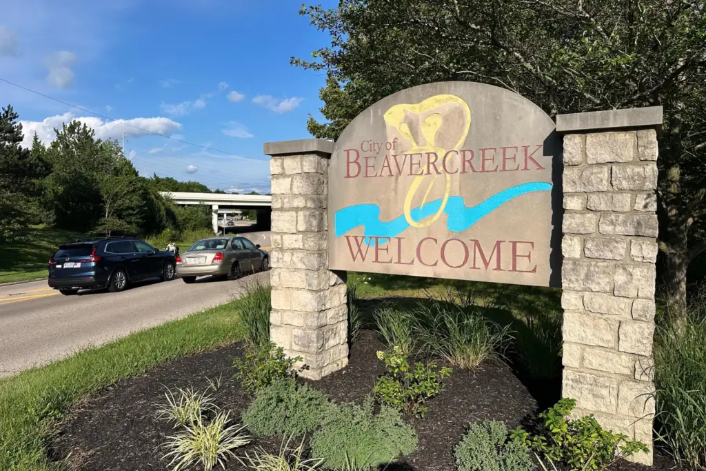 A sign welcomes visitors to Beavercreek, Ohio.