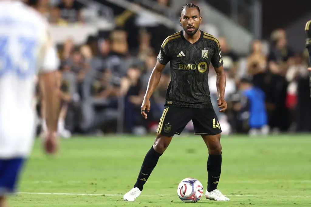 Los Angeles FC defender Eddie Segura (4) looks to pass...