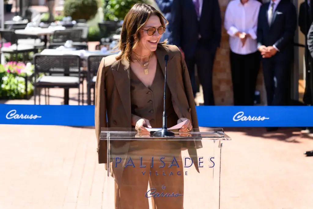 Fashion designer and shop owner Elyse Walker speaks at the...