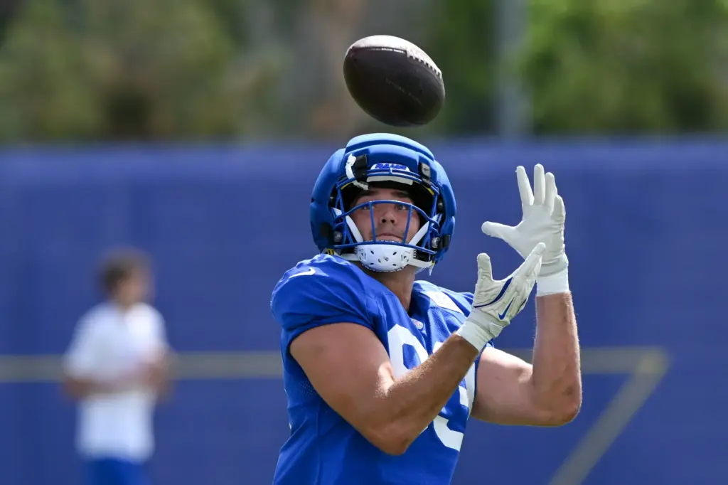 Rams tight end Mark Redman catches a pass during the...