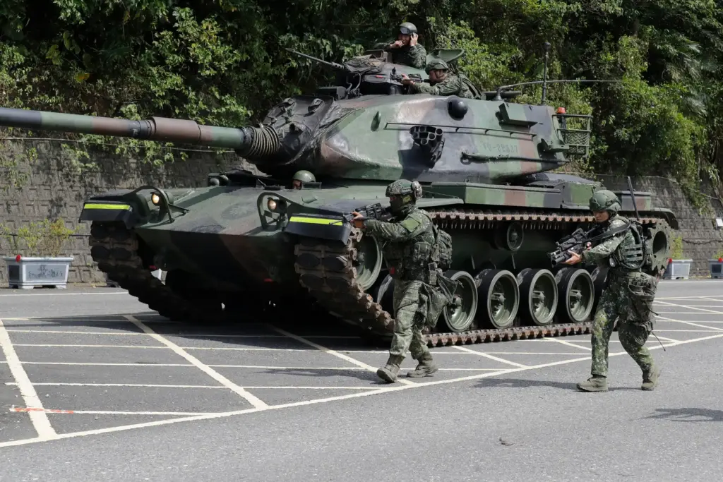 Soldiers participate in the annual Han Kuang military exercises in Yilan, Taiwan.