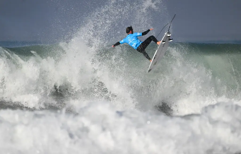 Levi Slawson competes in the Round of 32 during the...