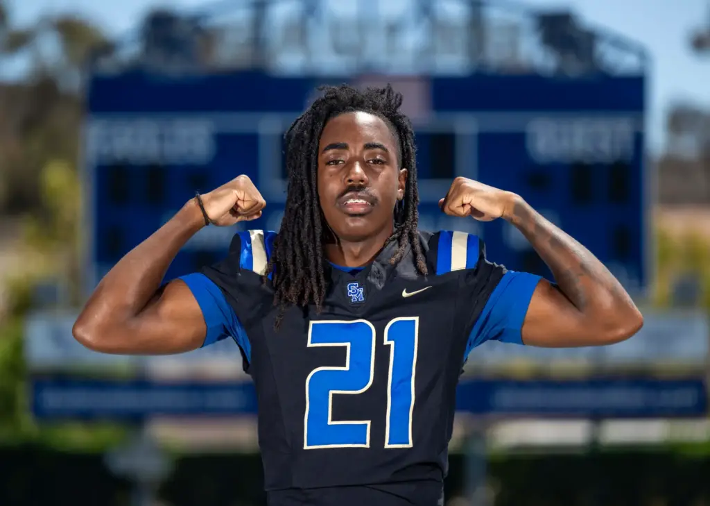 Caâron Williams (#21), defensive back at Santa Margarita Catholic High...