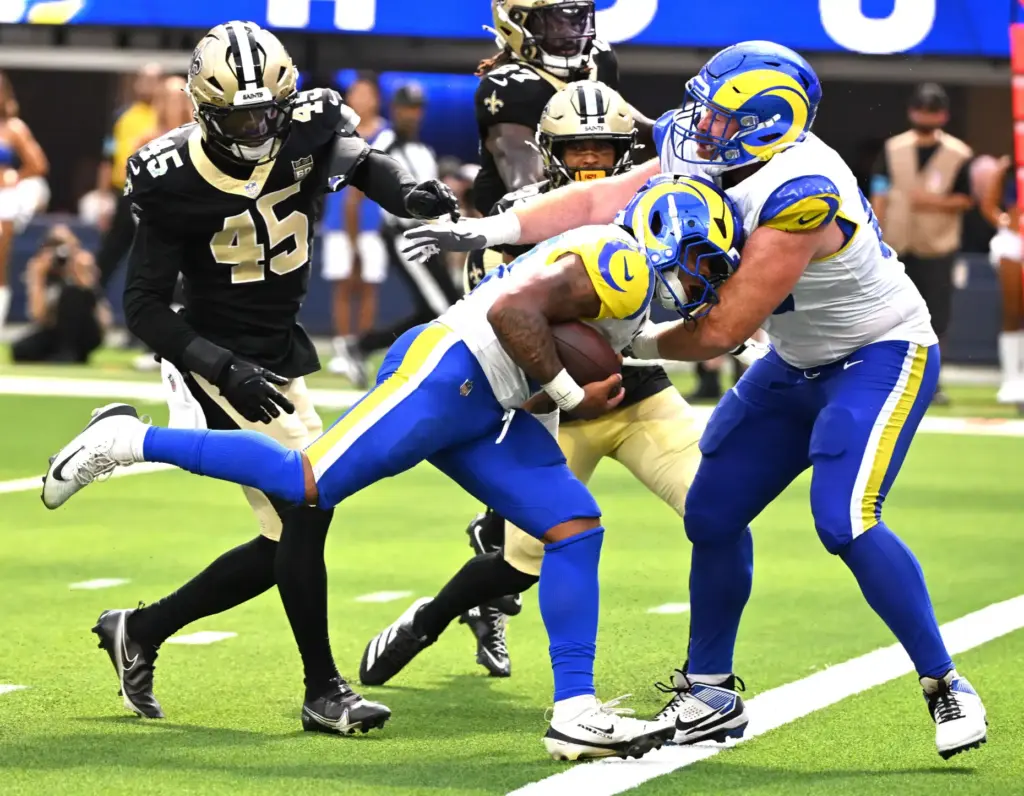 Rams running back Jarquez Hunter (27) runs for a touchdown...