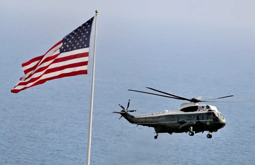 Marine One lands at Trump National Golf Club in Rancho...