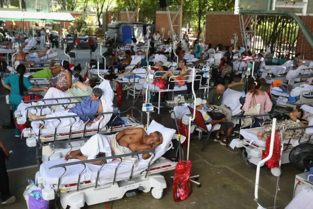 Patients from a clinic evacuated due to earthquake damage lie in beds in Cali, Colombia.
