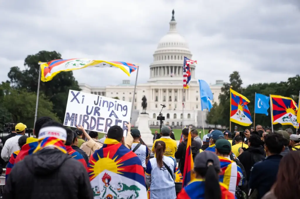 Pro-Tibet independence protesters demonstrate near the U.S. Capitol.