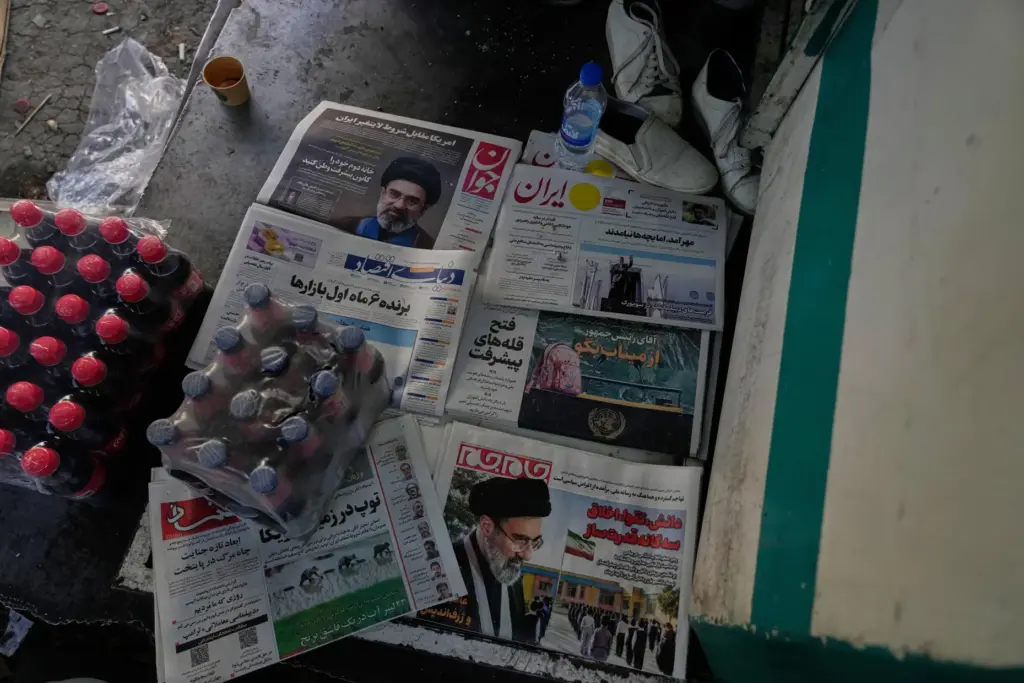 The front pages of Iranian newspapers show portraits of the Iranian Supreme Leader Ayatollah Mojtaba Khamenei.