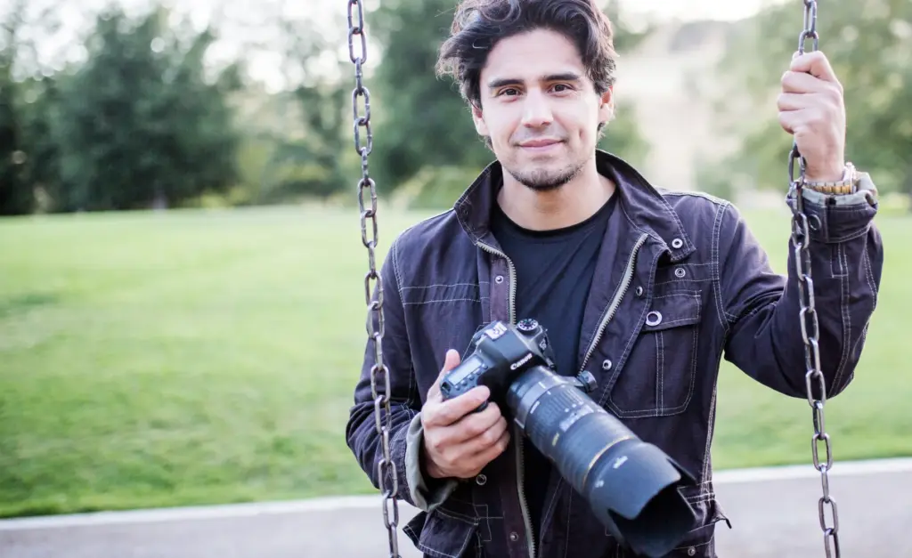Videographer Carlos Gauna has found a passion for filming sharks...